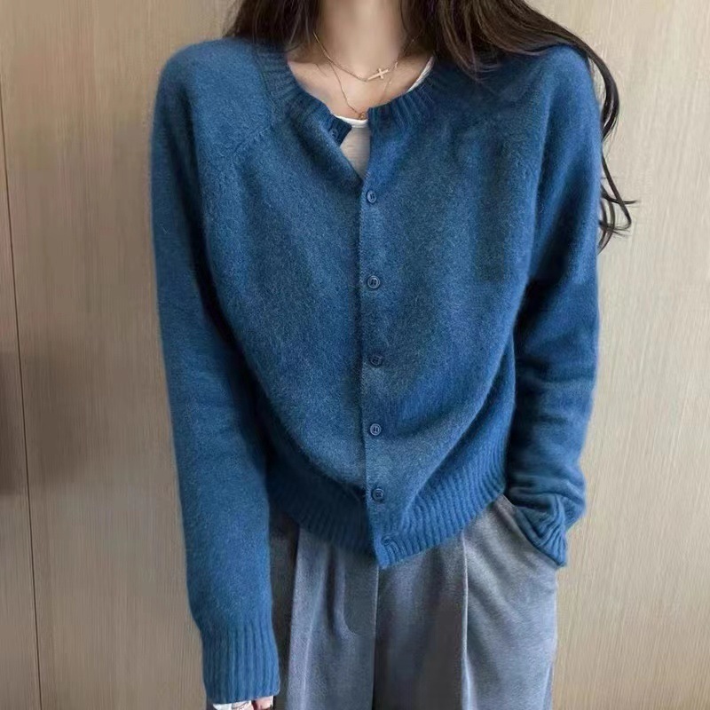 24 Spring and Autumn Cashmere Cardigan Women's Loose Short Sweater Coat Soft Glutinous Sweater All-Matching Graceful Slimming Women Clothes