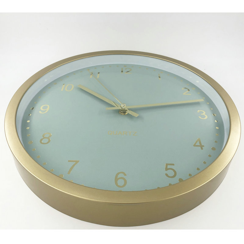 Factory Direct Sales Simple 30cm Nordic Metal Fashion Creative Wall Clock Home Living Room Electroplating Gilding Wall Clock Wholesale