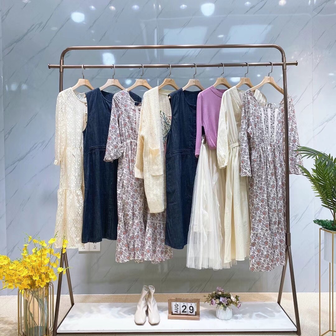 森马羽绒服冬装品牌女装折扣库存尾货清仓批发走份实体淘宝直播