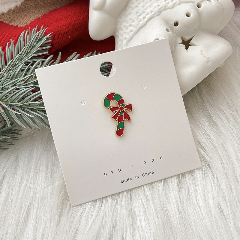 Santa Claus Brooch Female Cute Cartoon Corsage Wardrobe Malfunction Proof Pin 2022 New Christmas Badge Accessories