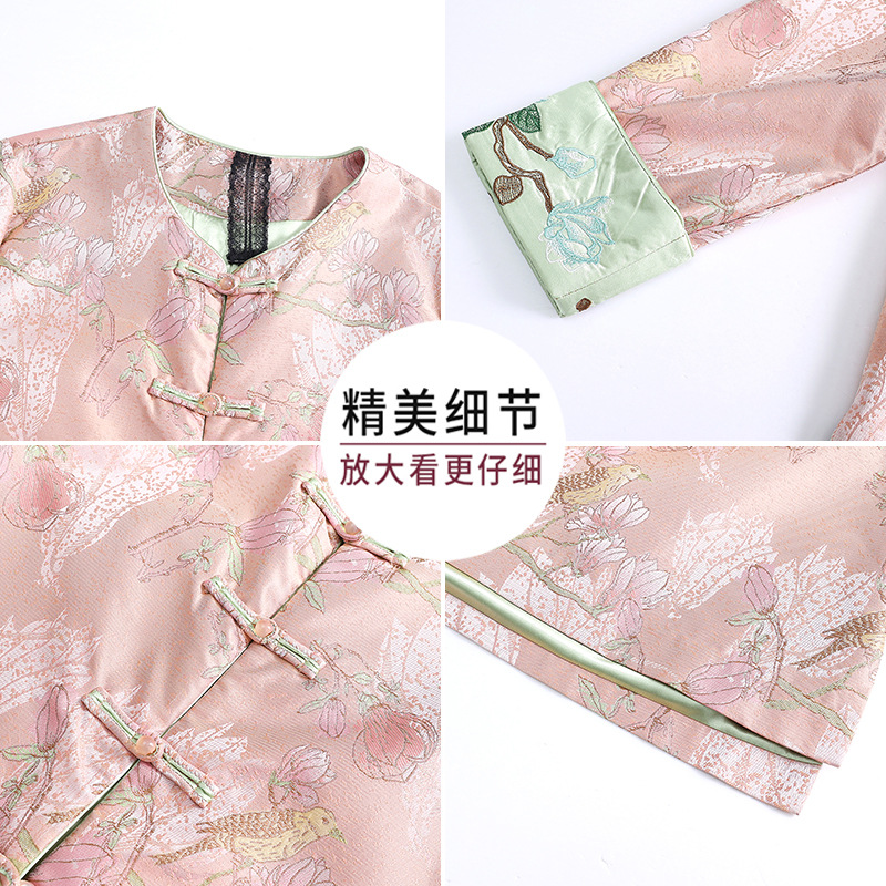 Middle-Aged Mom New Spring Coat Elegant National Style Buckle New Chinese Style Middle-Aged and Elderly Spring and Autumn Outfit Jacket Top