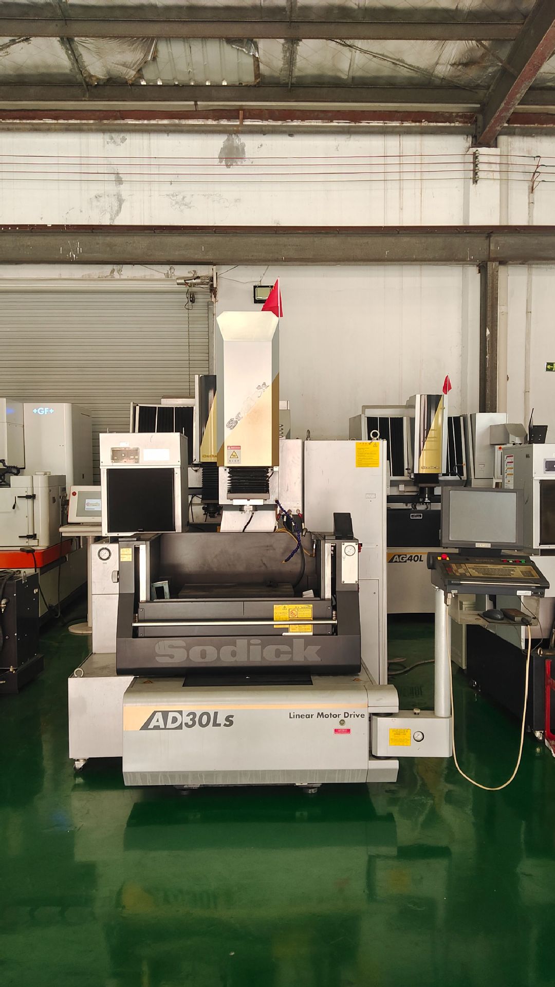 沙迪克ad30ls镜面火花机 日本放电机