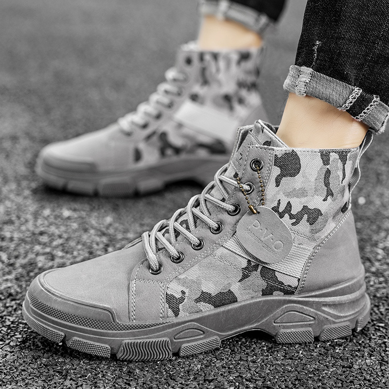 2020秋季流行迷彩潮流战狼运动休闲高帮马丁靴工装鞋男鞋户外鞋子