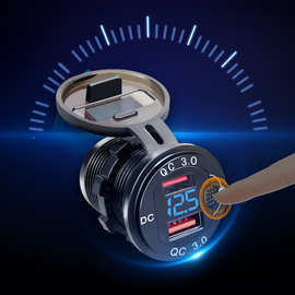 改装车载双USB金属车载充电器 LED电压显示带独立开关通用12V-24V