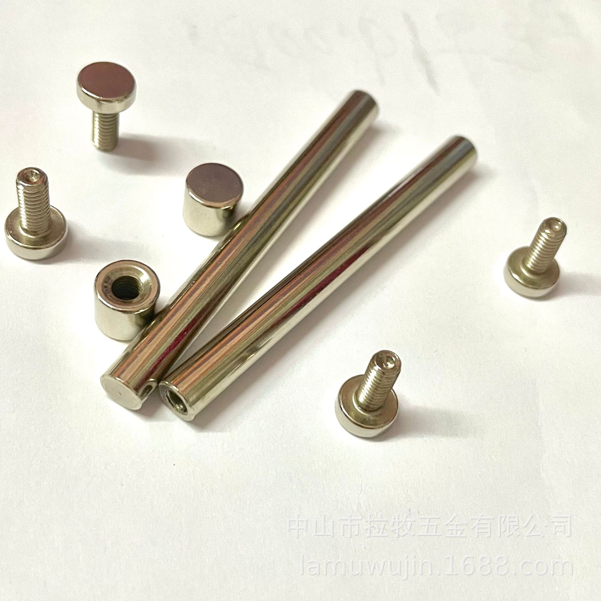 画册相框螺丝 亚克力相框螺丝母 广告螺丝钉 铁柱车件 对装螺杆m4