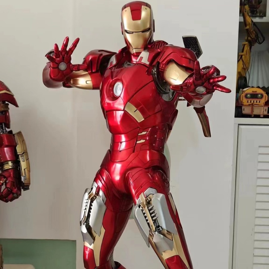 钢铁侠高达女侠反浩克手办手伴模型正版漫威神奇女侠dc美系手伴