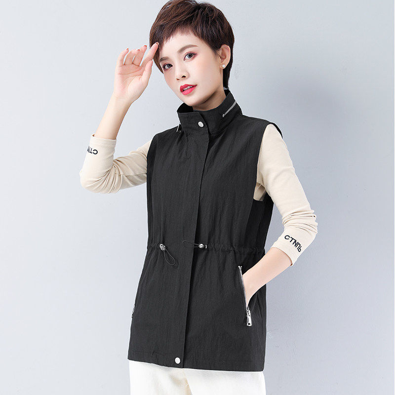 马甲女春秋短款外穿背心2021新款大码中年妈妈休闲宽松马夹坎肩