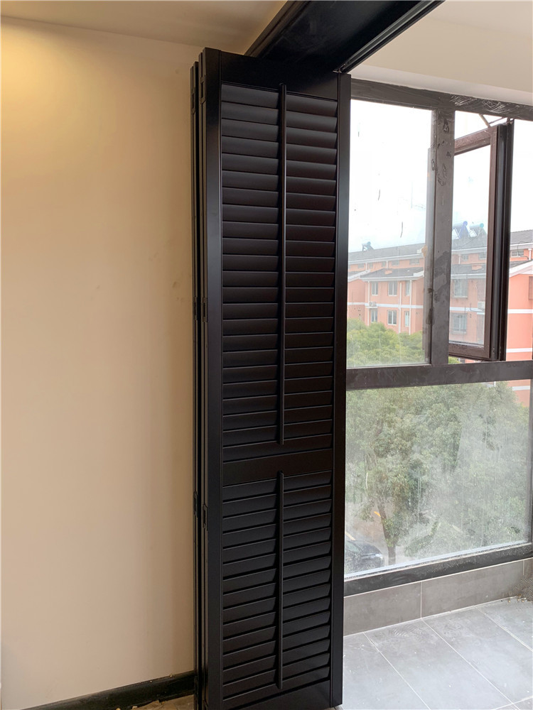 求购实木百叶窗