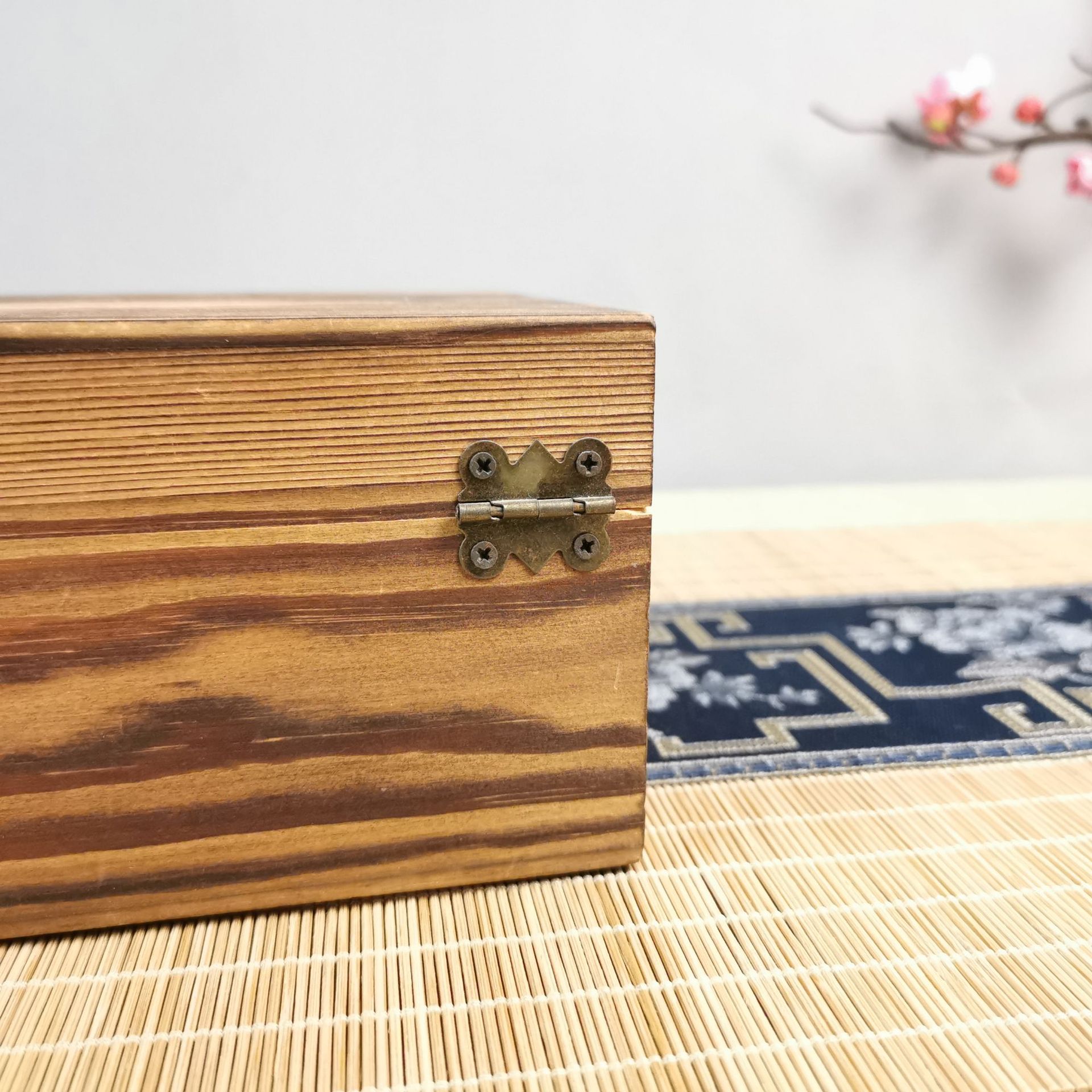 长方形木质收纳盒复古式木盒子礼品包装盒翻盖式木盒定做