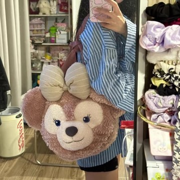 赵露思同款达菲熊雪莉玫大脸包百搭卡通雪莉枚毛绒手提玩偶双肩包