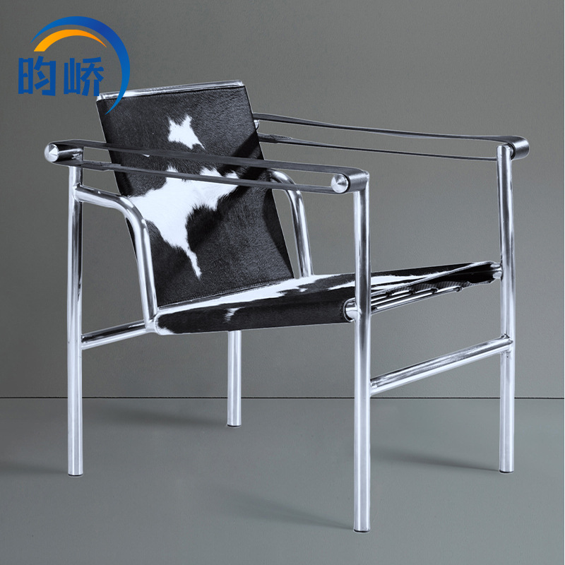 LC1Basculant Chair巴斯库兰椅简约现代皮艺休闲躺椅不锈钢沙发椅
