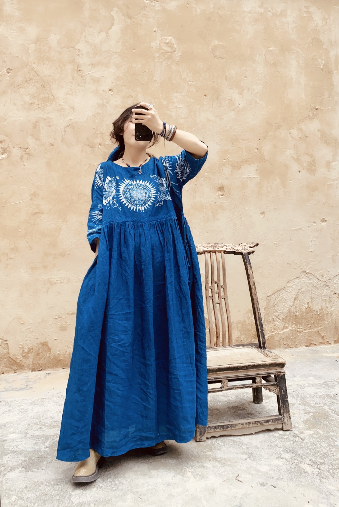 春夏新品 文艺复古苎麻印花连衣裙民族风宽松印花蜡染圆领长裙