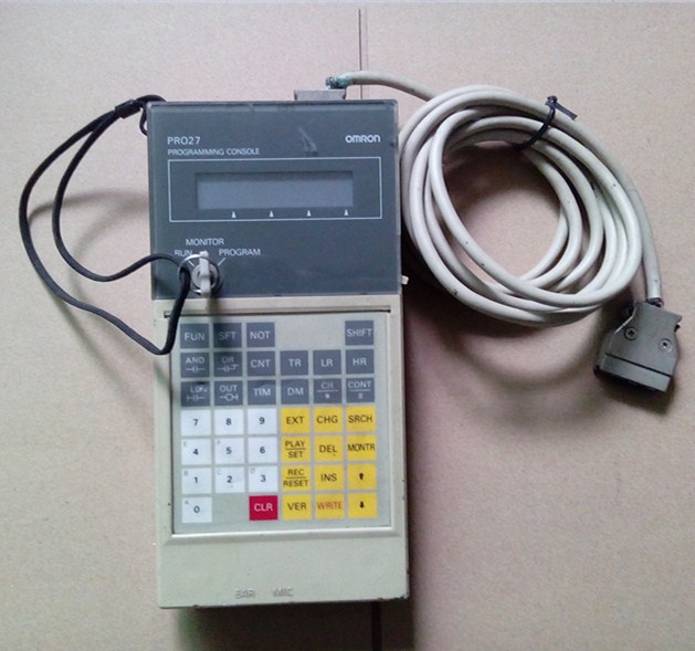 原装拆机欧姆龙手持编程器 c200h-pr027-e 实物图片 功能包好
