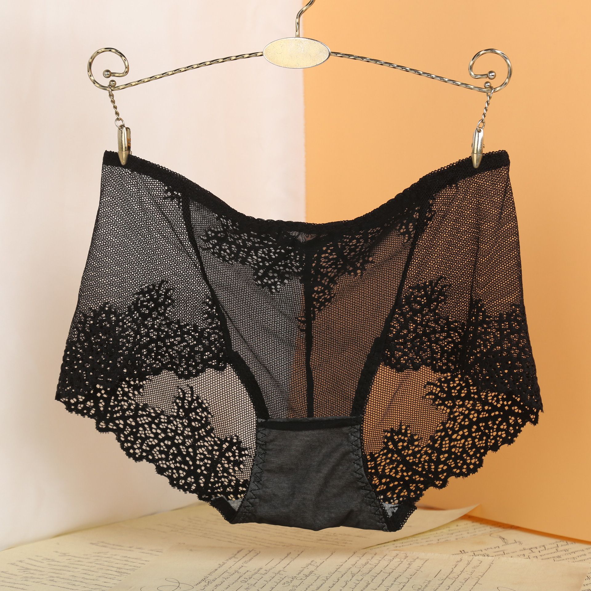 春夏新款女士蕾丝内裤 优雅蕾丝石墨烯抑菌裆中腰包臀透气17129