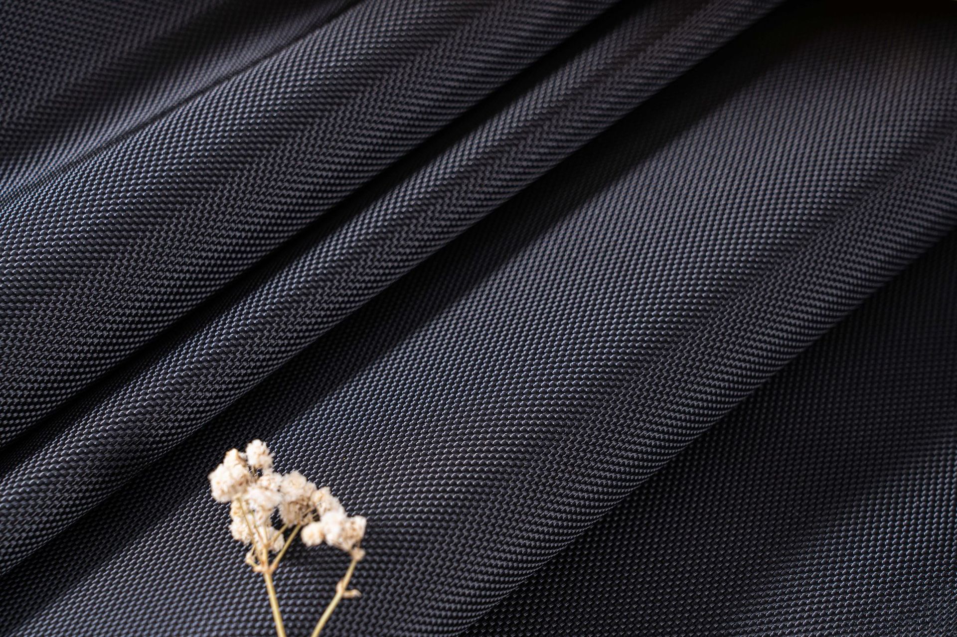 工厂定制1680d涤纶布牛津布箱包布料电脑包布料商务包布料