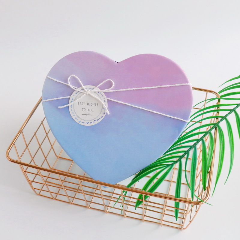 心形礼品盒爱心圣诞节礼物盒桃心礼盒空盒礼物包装盒口红小号精致