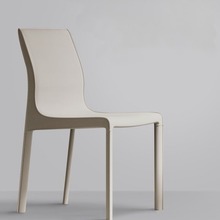 意式极简加厚马鞍皮餐椅家用北欧轻奢设计师餐桌椅现代简约靠背椅