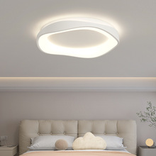 卧室灯极简现代简约线条纹吸顶灯个性创意书房间灯网红家用主卧灯