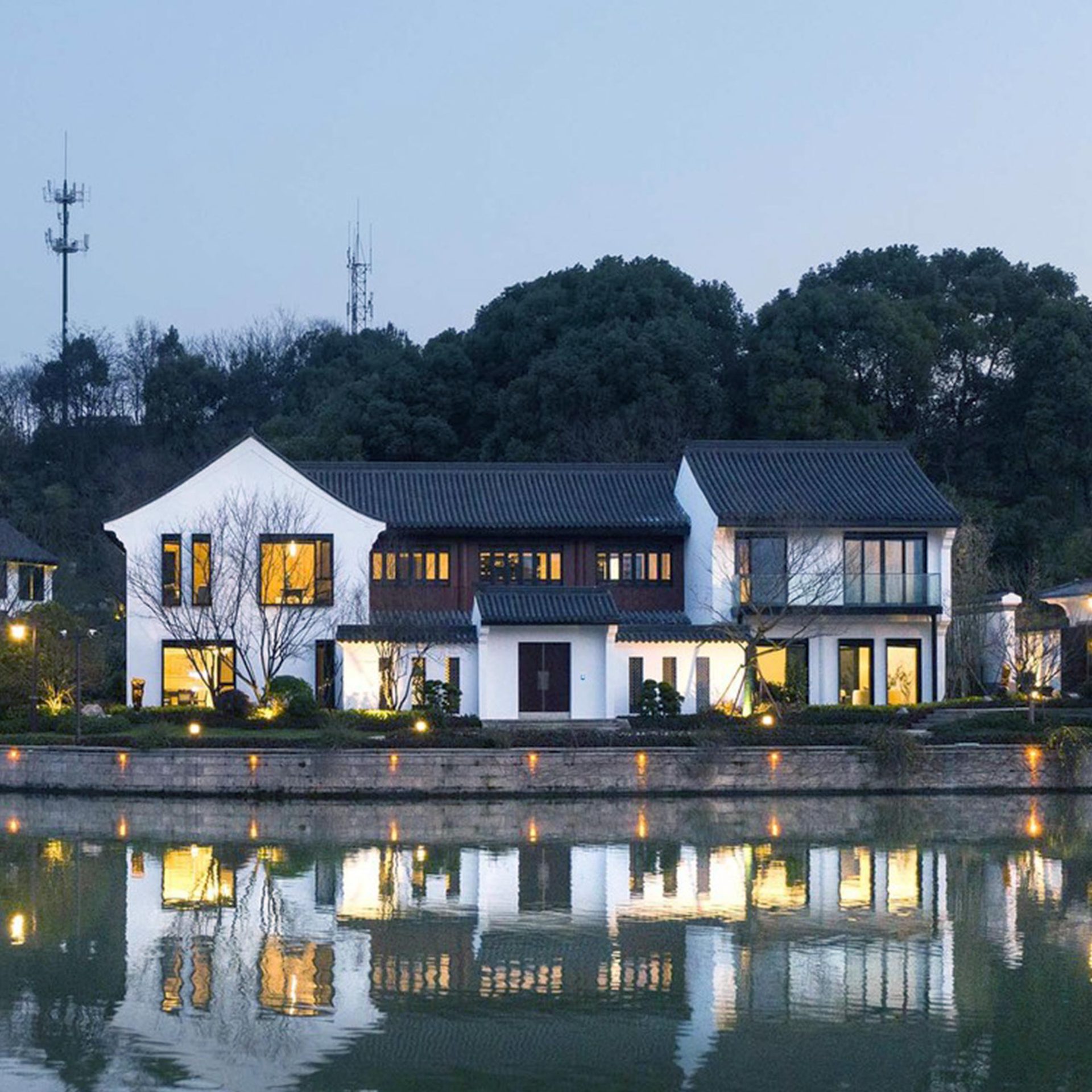 轻钢重钢别墅装配式建筑活动房出口海外移动别墅设计方案玻璃房