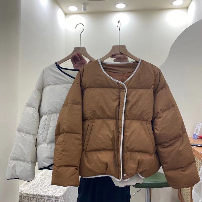 新款韩版圆领羽绒服女士短款2023年反季小个子纯色显瘦面包服冬潮