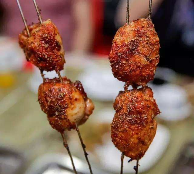 烧烤羊宝串10串羊蛋小串大排档特色烤串bbq食材新鲜腌制羊球串