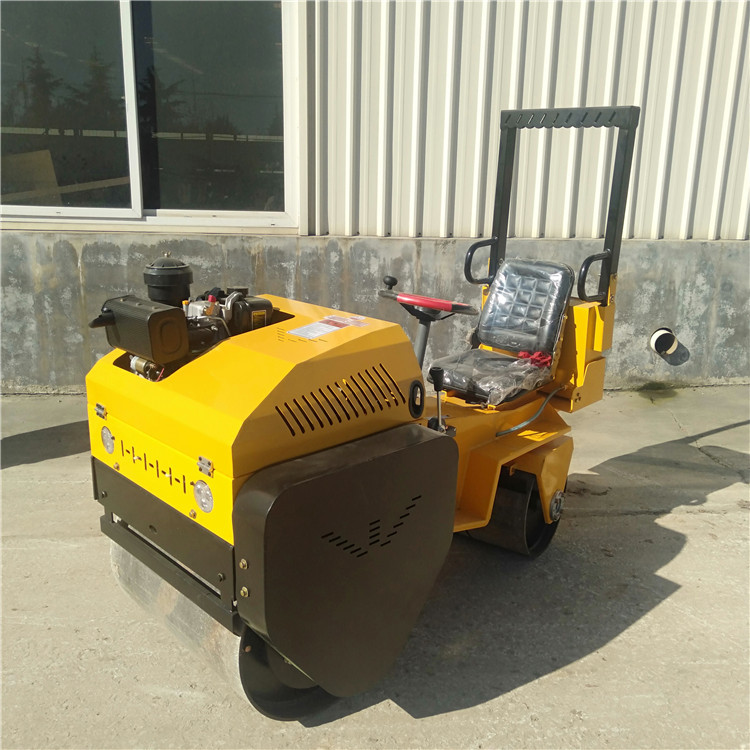深圳柴油双钢轮草坪压实机 1吨振动座驾式压路机 小型压路机厂家