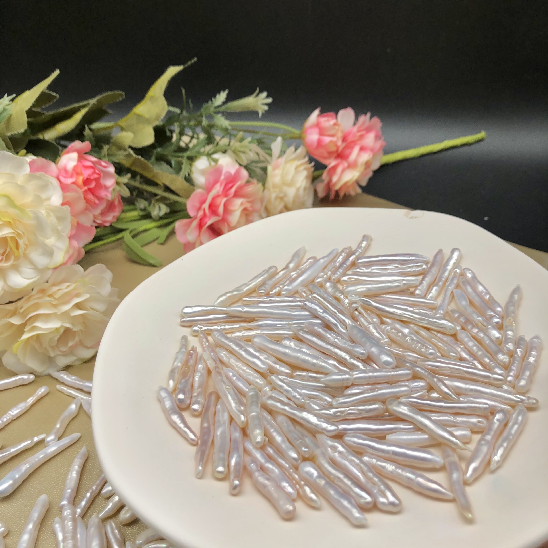 巴洛克牙签形25-35mm淡水珍珠细长款皮光好质量高可精挑厂家批发