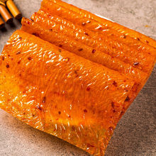 辣条批发厂家东北老式大辣片颖儿阚清子怀旧手撕麻辣豆皮80后网红