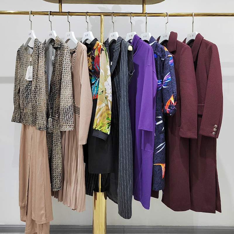 芭依璐2023秋品牌折扣女装批发宁波普源服饰实体直播货源撤柜走份品牌