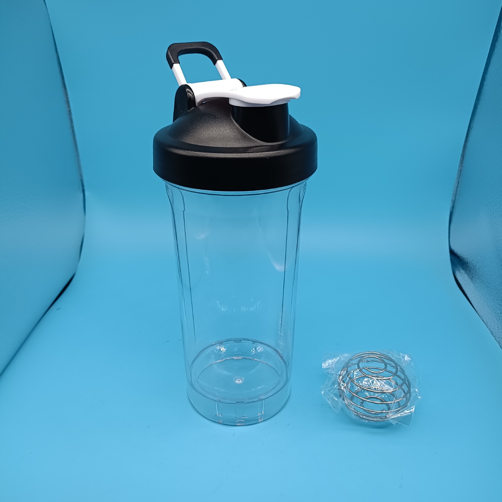 健美摇摇杯高透明度tritan材质700ml运动摇摇杯蛋白粉奶昔健身杯