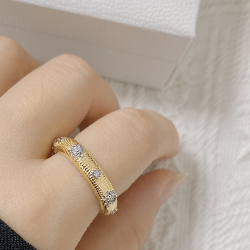 versa欧美复古意大利布契拉丝星系 镀18k 轻奢名缓百搭潮流戒指女