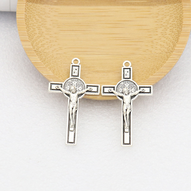 Foreign Trade Hot Metal Jesus Cross Ornament Accessories Necklace Rosary Bracelet Pendant Hanging Ornament Pendant