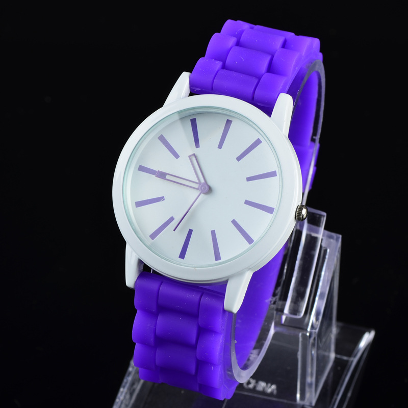 Foreign Trade Geneva Fresh Hollowed-out, Knitted 15 Colors Korean Style Fashion Student Men's and Women's Fashion Silicone Watch Wholesale