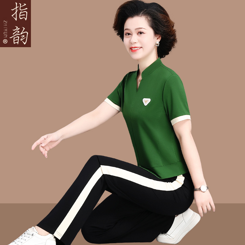 妈妈夏装运动服套装两件套新款中老年女装短袖t恤洋气时髦上衣薄