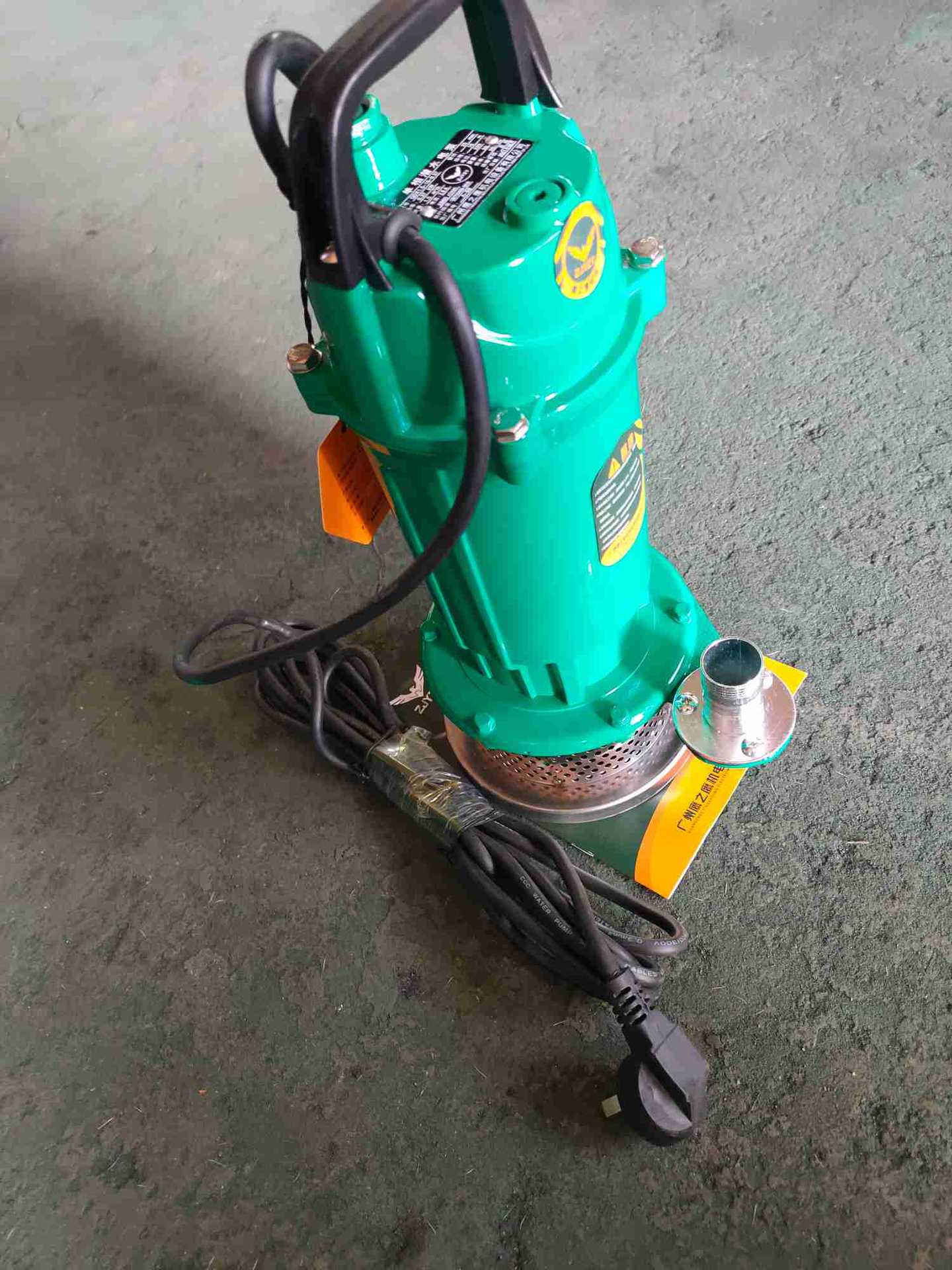 小水泵小型潜水泵供水排污清水水泵家用水泵370w微型潜水泵