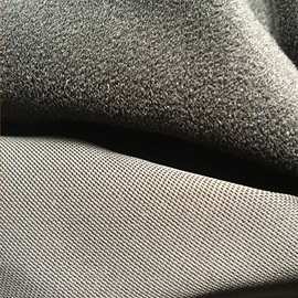 工厂在线涤纶经编拉毛布 针织单面拉绒纤绒服装面料
