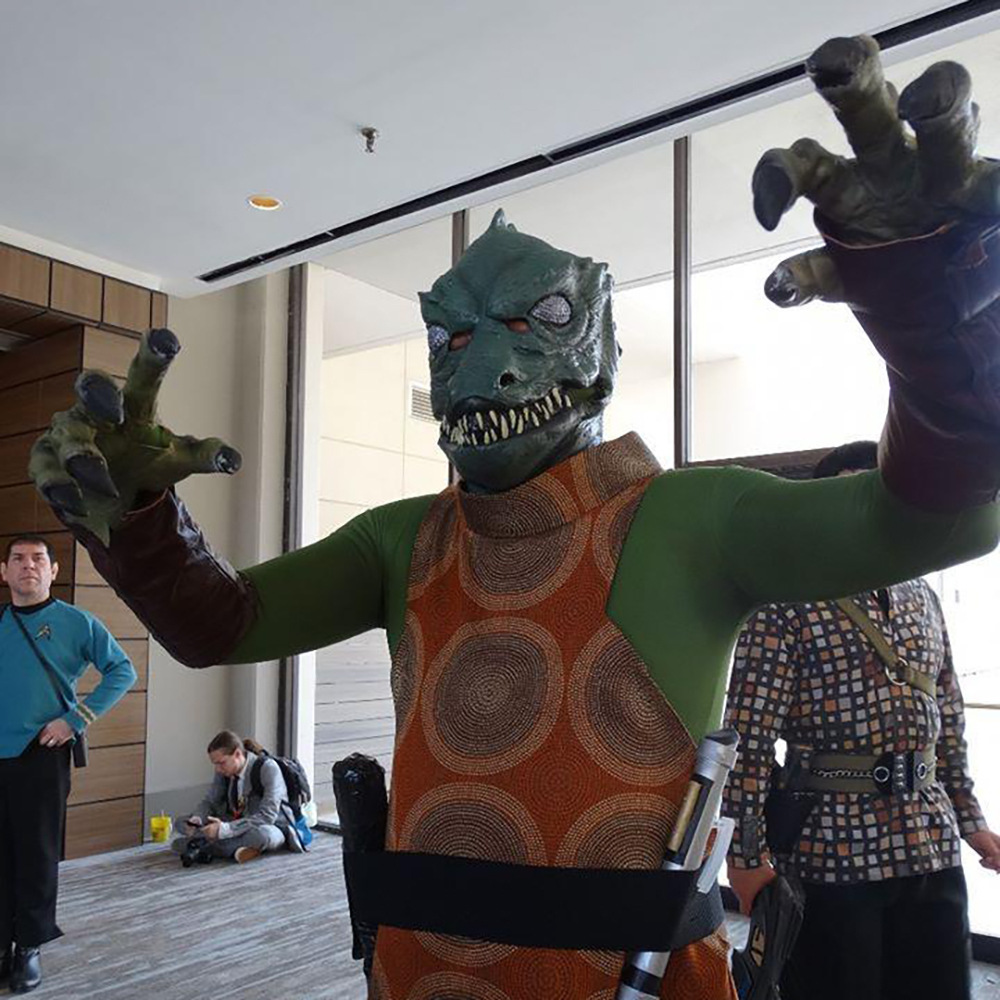 侏罗世纪世界恐龙面具乳胶头套龙头动物霸王龙cosplay道具面具