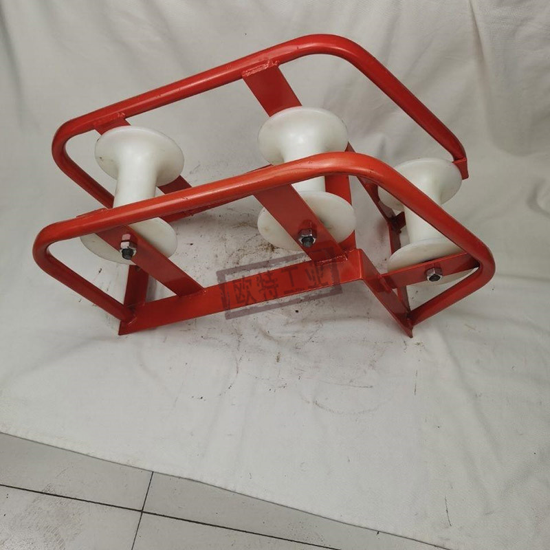 多轮式电缆保护滑轮井口三轮滑子铝轮桥架放线滑车直角转弯滑车