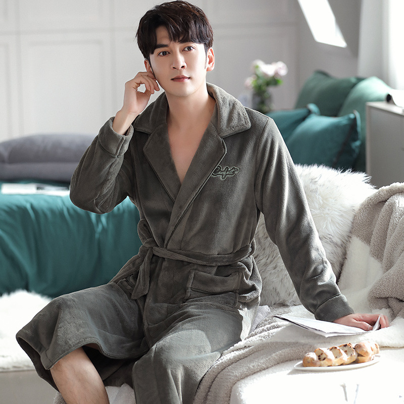 睡袍男士秋冬季法兰绒加厚保暖长袖家居服休闲简约舒适珊瑚绒浴袍
