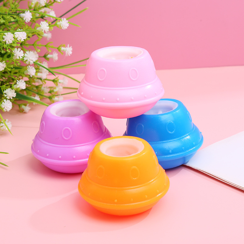Creative Decompression Cute Carrot UFO Cheese Mouse Lucky Bag Rabbit Squeeze Cup Push Source Factory Wholesale