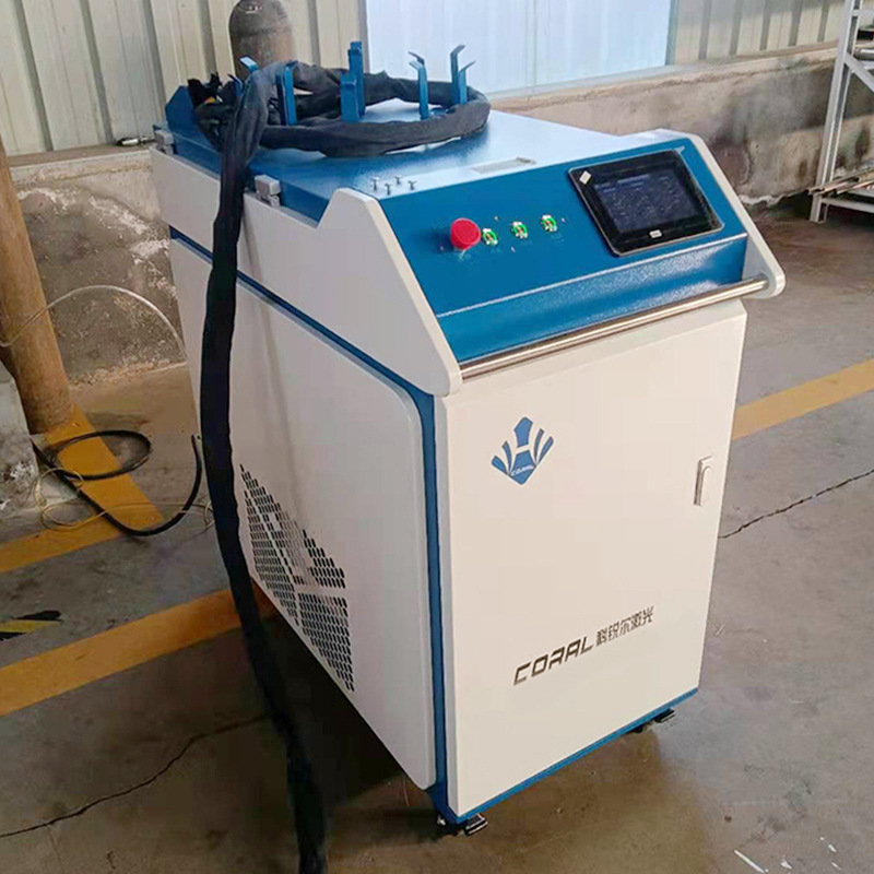 手持式激光焊机自动送丝家用激光焊接机小型便携式不锈钢水箱台式