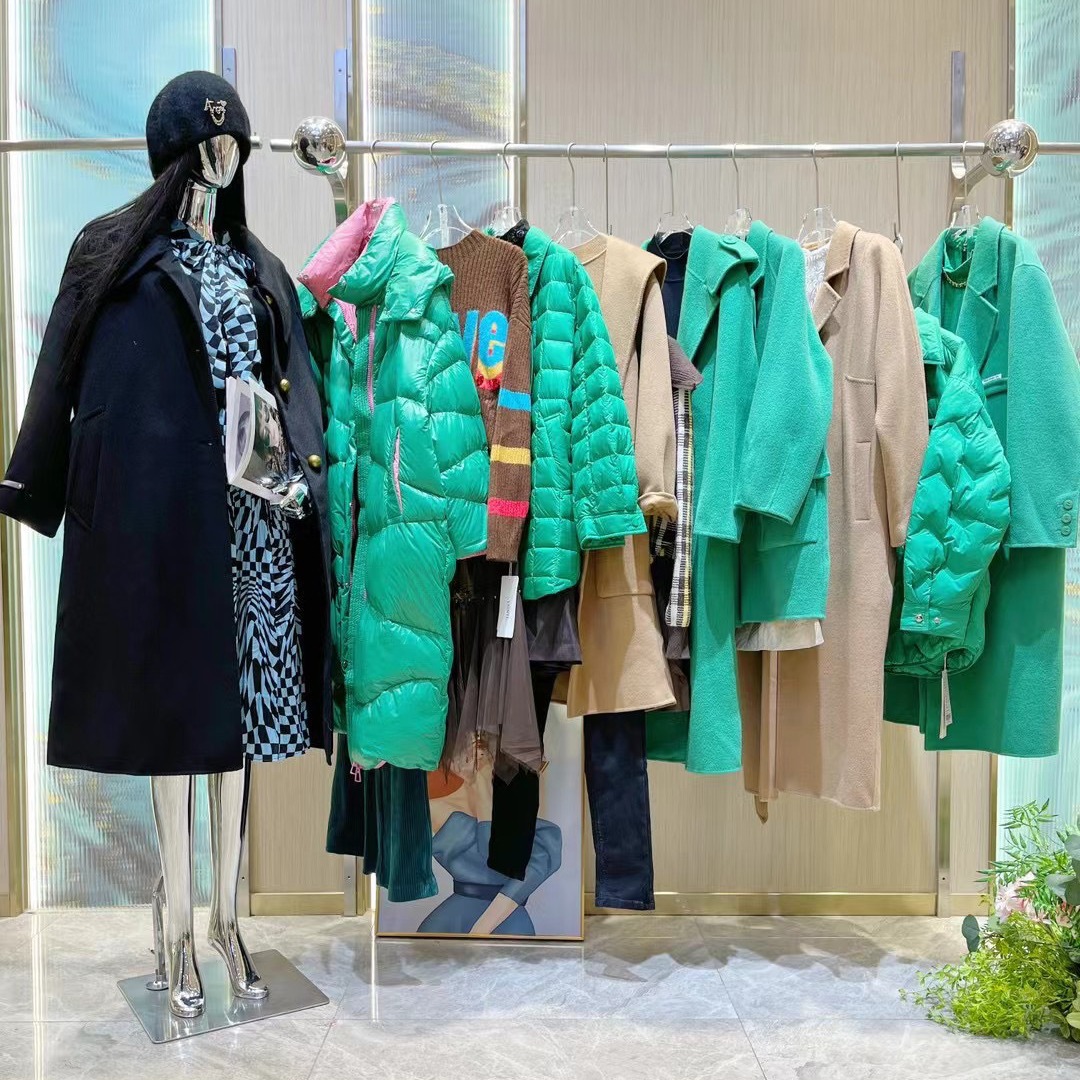 羽沙国际23冬女装品牌专柜最新撤柜正品实体直播货源供应走份批发