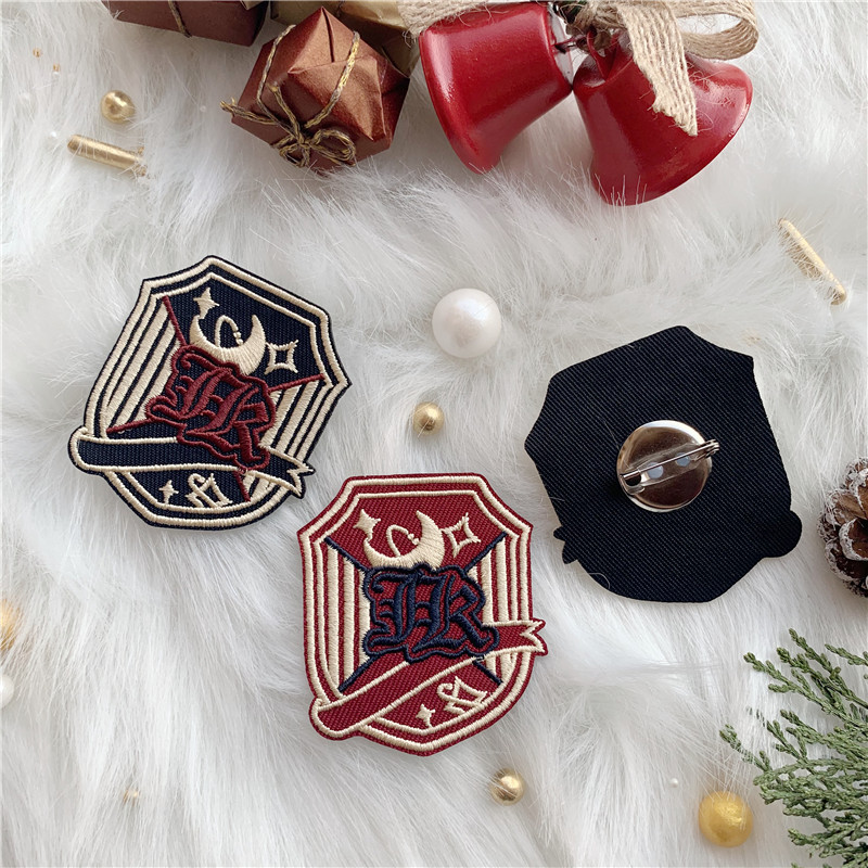 jk刺绣徽章布制胸针外套衬衫配饰日系可爱学生饰品jk小物搭配别针