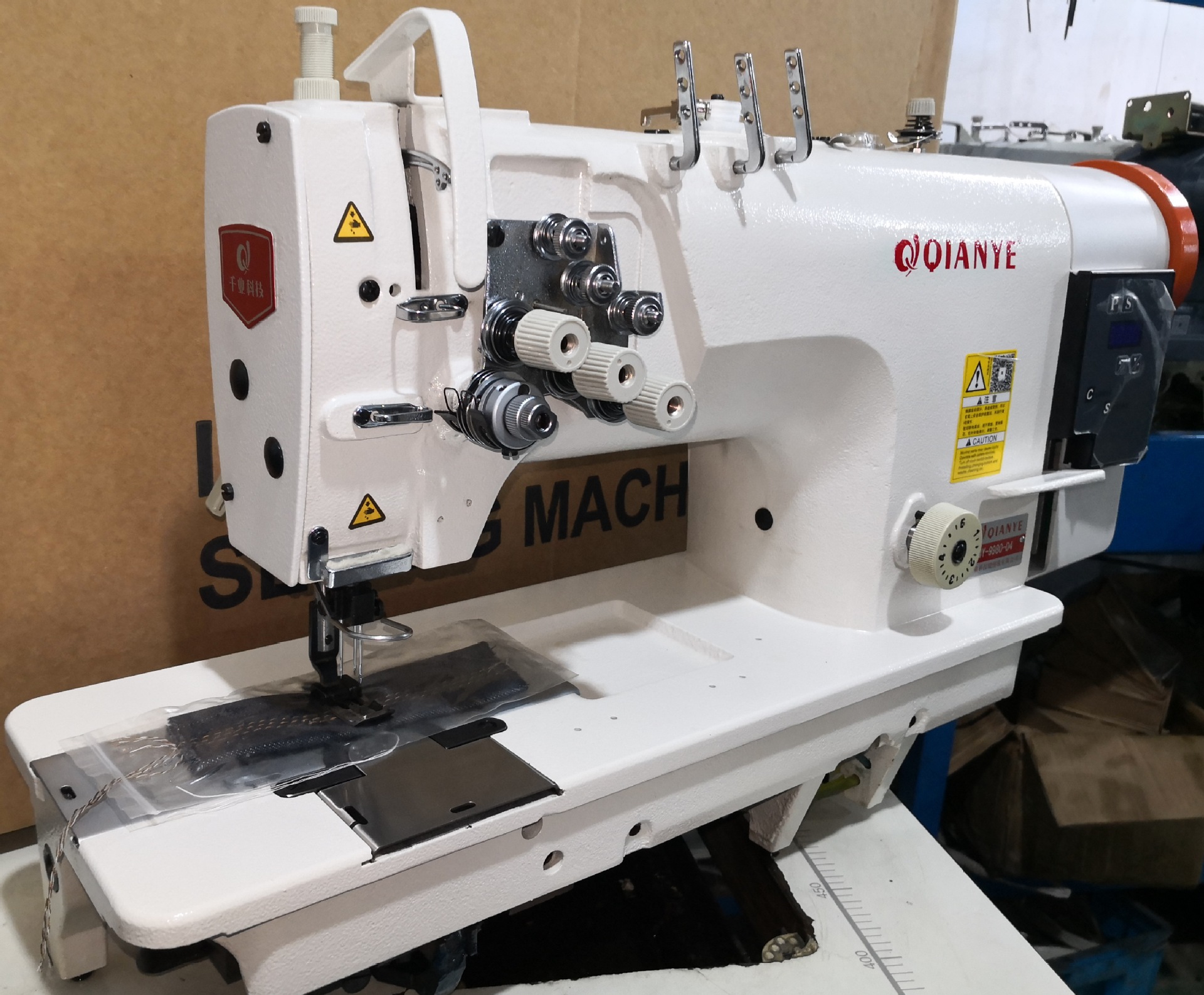 三针平缝机直驱平车 qianye 平三针工业缝纫机厂家直销