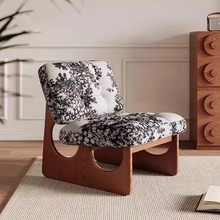 北欧现代简约艺术实木单人椅设计师民宿家用客厅阳台小户型沙发椅