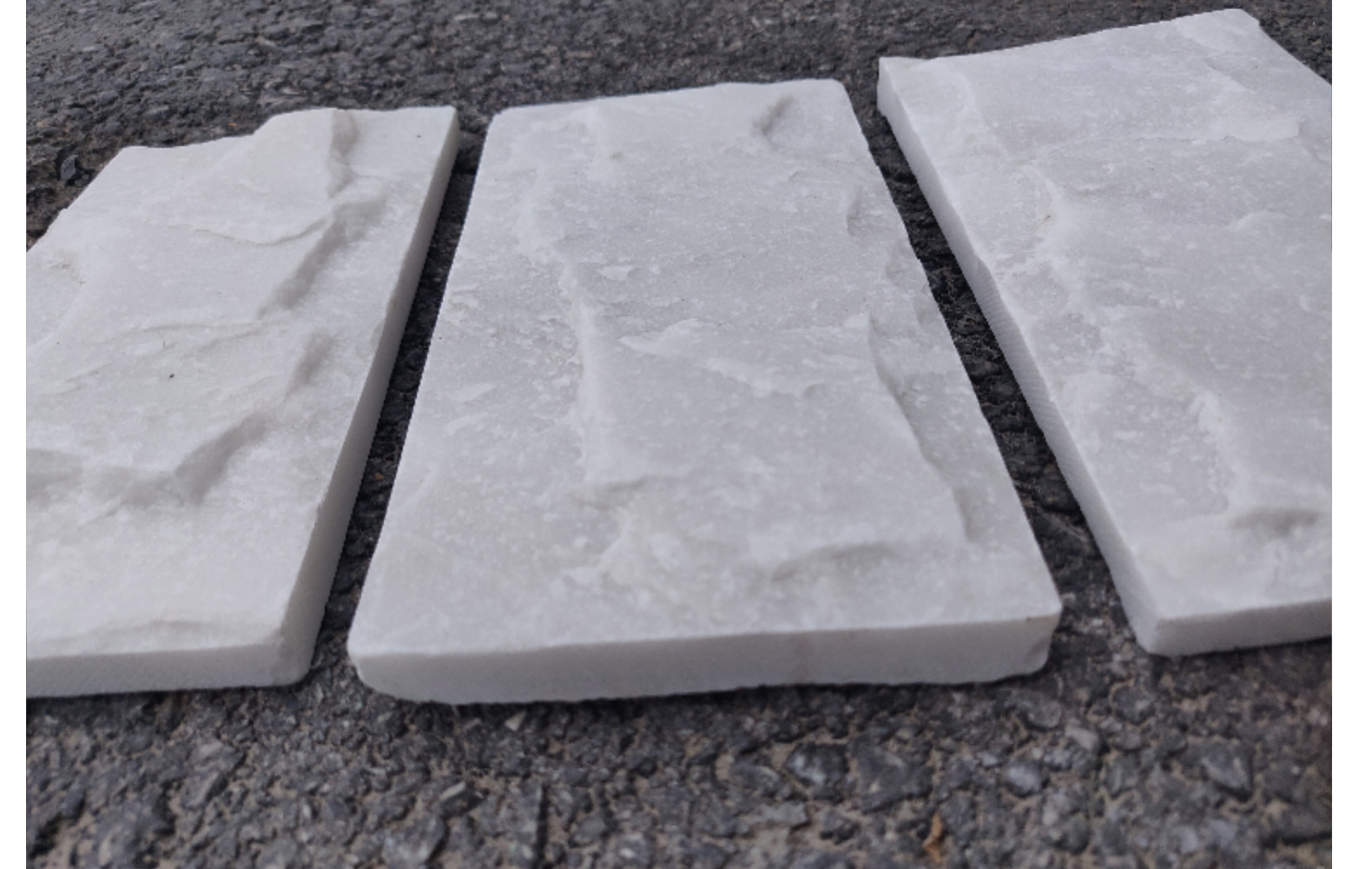 白色蘑菇石 浅色系蘑菇砖 雅安白外墙砖 园林 花池景区用石