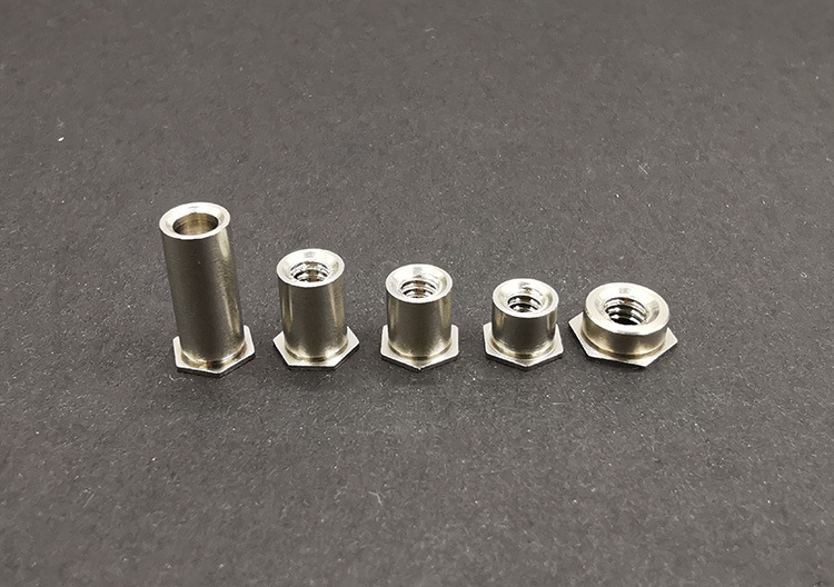 sos-m8-10/12通孔六角不锈钢螺柱 钣金机箱机柜铆螺柱
