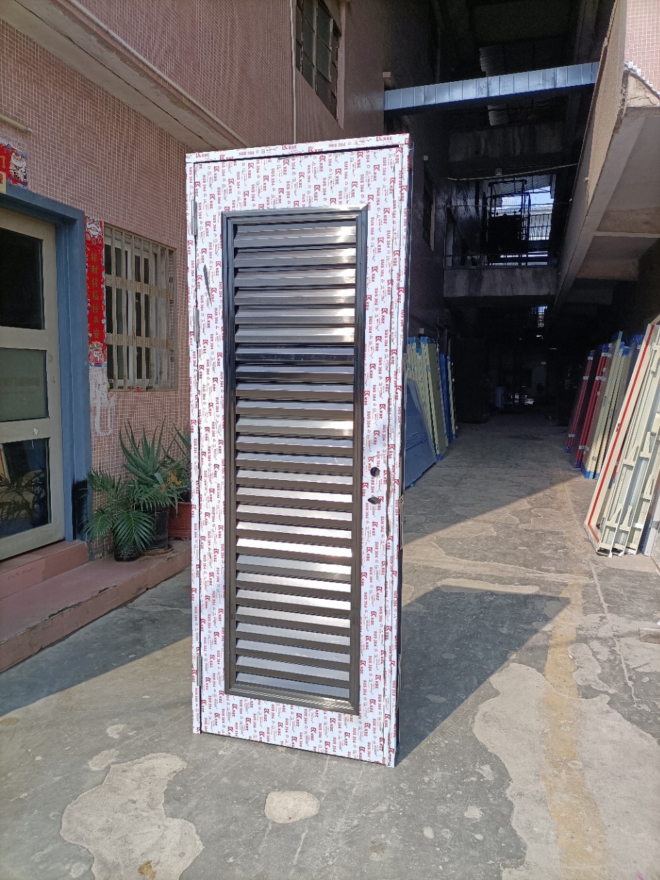 钢制平开百叶门 不锈钢百叶门  通风百叶门