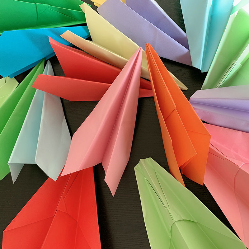 婚礼纸飞机气氛结婚道具玩具折纸手抛酒吧活动互动彩色飞机成品