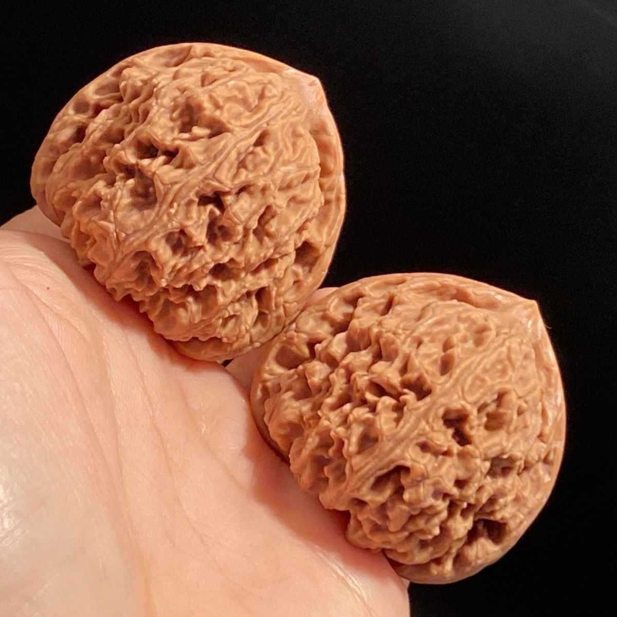 文玩核桃老树南疆石狮子头手疗神器产地直销-阿里巴巴